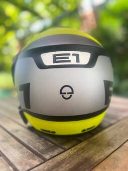 Schuberth - 4