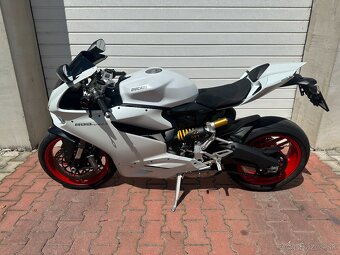 Ducati Panigale 899 - 4