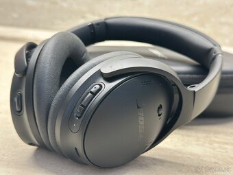 Bose QuietComfort Headphones - 4