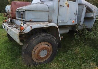 PRAGA V3S 6x6 fekal - 4