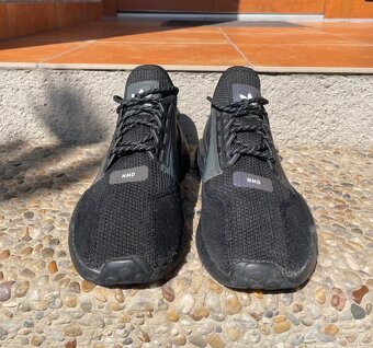 ADIDAS NMD R1. V2 44 2/3 TRIPLE BLACK - 4