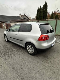 Volkswagen Golf V 1.4 Benzin - 4