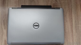 Dell Latitude E6540 - 4