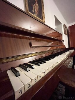 Klavír Petrof pianino - 4