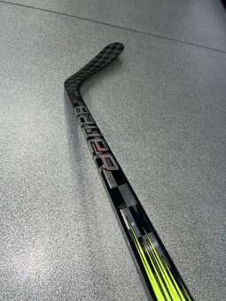 hokejka Bauer Vapor Hyperlite2 - 4