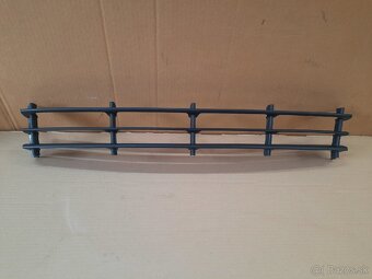 mriežka predného nárazníka Octavia 2 - 4