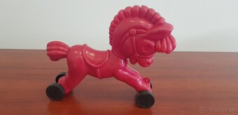 Staré hračky 2ks - 4