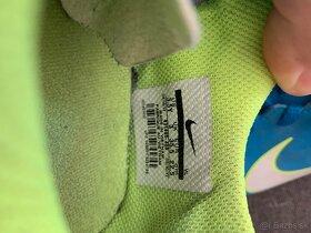Tenisky do haly Nike 22,5cm - 4