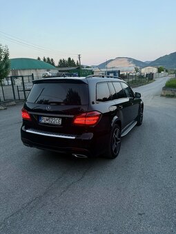 Mercedes-Benz GLS 350 D 4 MATIC - 4