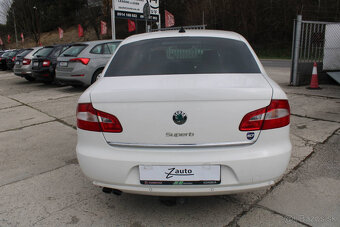 Škoda Superb 2.0 TDI CR 140k Comfort - 4