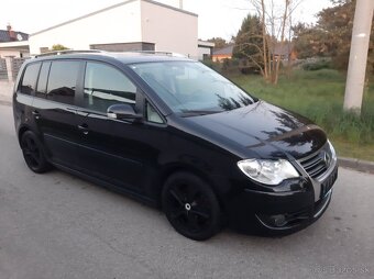 Volkswagen Touran R line - 4