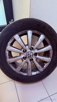 Pneumatiky 215/55 R16 na elektrónoch VW - 4