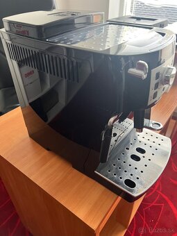 Delonghi - 4