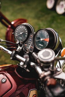 Honda CB 750 K7 - 4