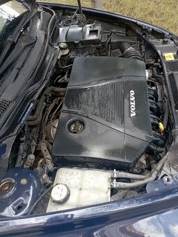 Predám VOLVO vo výbornom stave - 4