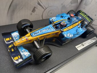 VÝMĚNA / PRODEJ F1 RENAULT R25 2005 ALONSO HOTWHEELS 1:18 - 4