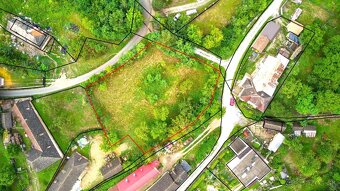 Gemerská Poloma - 1.701 m2 POZEMOK NA RD - 10 minút od RV - 4