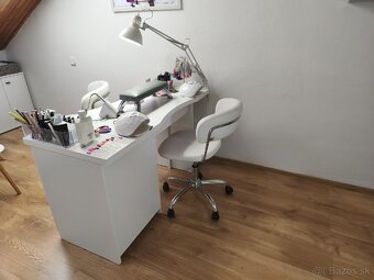Vybavenie salónu - 4