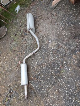 Predám výfuk Škoda Fabia 1 combi - 4