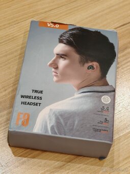 Bluetooth Slúchadlá TWS True Wireless Headset s Powerbankou - 4