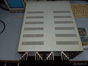 Laboratorny zdroj - 4