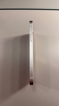iPhone 12 64GB - biely - 4