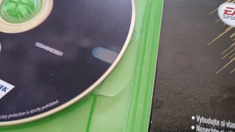 FIFA 18 CZ (XONE) - 4