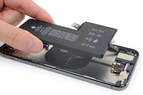 Iphone Servis,LCD displaye,baterky,diely skladom - 4