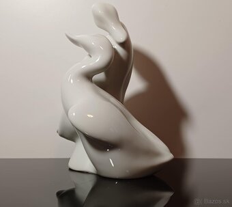 PREDANE. Krásna zberateľská soška kačky Royal Dux - 4