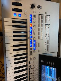 Yamaha tyros 4 - 4