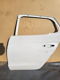 Skoda fabia 4 dvere zadne prave lave - 4