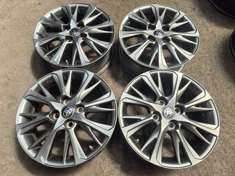 4x100 r15 ET39 x 5J elektróny originál TOYOTA - 4