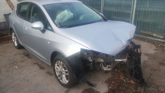 Rozpredám Seat Ibiza 1,2,kód motora CGPA - 4