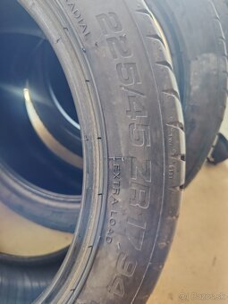 Predám Pneu 225/45R17 94Y leto - 4