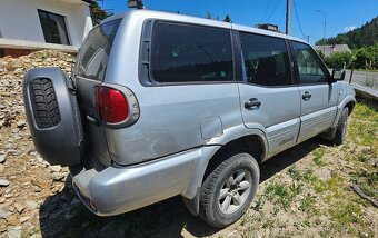 Terrano 2.7 tdi - 4