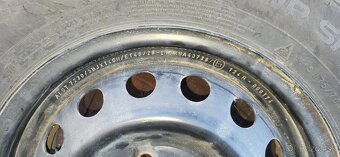 Zimné pneumatiky nokian 175/70R14 na diskoch - 4