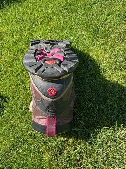 SALOMON QUEST ORIGINS - 4