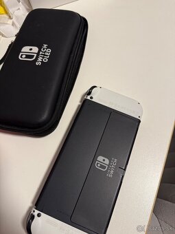 Predám Nintendo switch oled v bielom prevedení Ku konzole je - 4