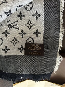Louis Vuitton Monogram Denim shawl - 4