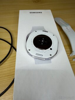 Samsung Galaxy Watch 8 - 4