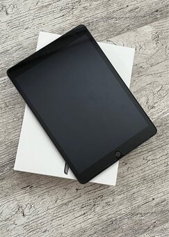 iPad 10.2 9th g vesmírne sivý - 4