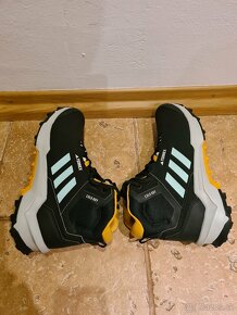 Trekové topánky Adidas - 4
