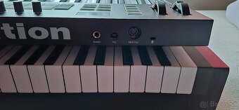 Novation Launchkey 37 MK3 - 4