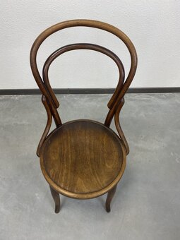 Stolička Thonet nr14 3 varianty - 3 výrobcovia - 4