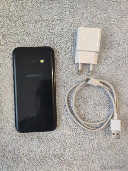 Samsung Galaxy A3 16GB - 4