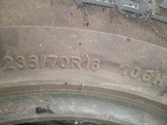 Celoročné 235/70 R16 - 4