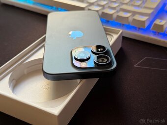 iPhone 15 PRO - 4