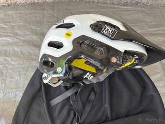 Bell Super 2R MIPS Star Wars Storm Trooper LTD helma - 4