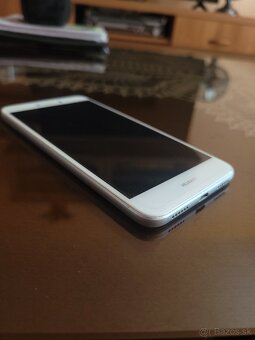 Huawi P9 Lite 2017 - funkčny, po vode, bielý - 4