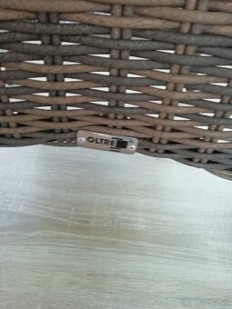 Predám kvalitný taliansky ratanový nábytok - 4